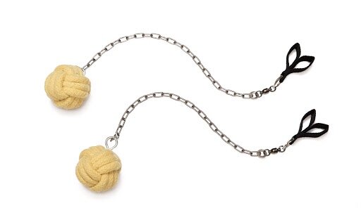 Пои, мячики на цепи , заливаете керосином ТС-1 ( он является самым «безопасным» для работы с огнём )