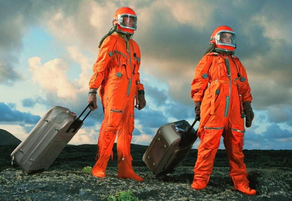 Два космических туриста будут доставлены на МКС в 2023 году, где один из них совершит космическую прогулку 
