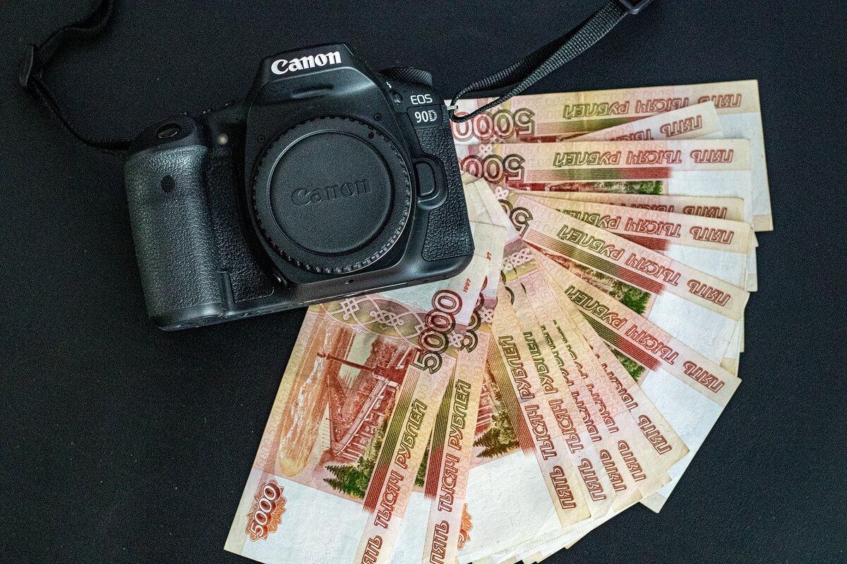 Сколько зарабатывает фотограф в россии. Зарплата фотографа. Сколько зарабатывает фотограф. Зарплата фотографа в Москве. Сколько зарабатывает фотохудожник.