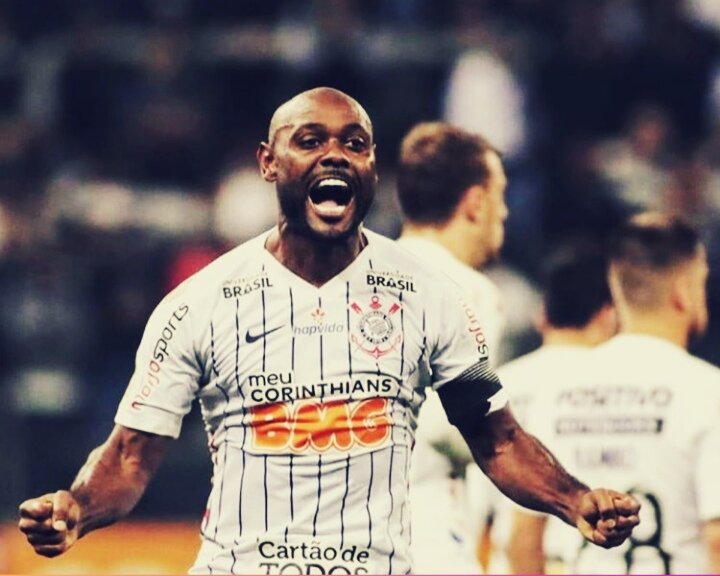 https://www.instagram.com/oficialvagnerlove/