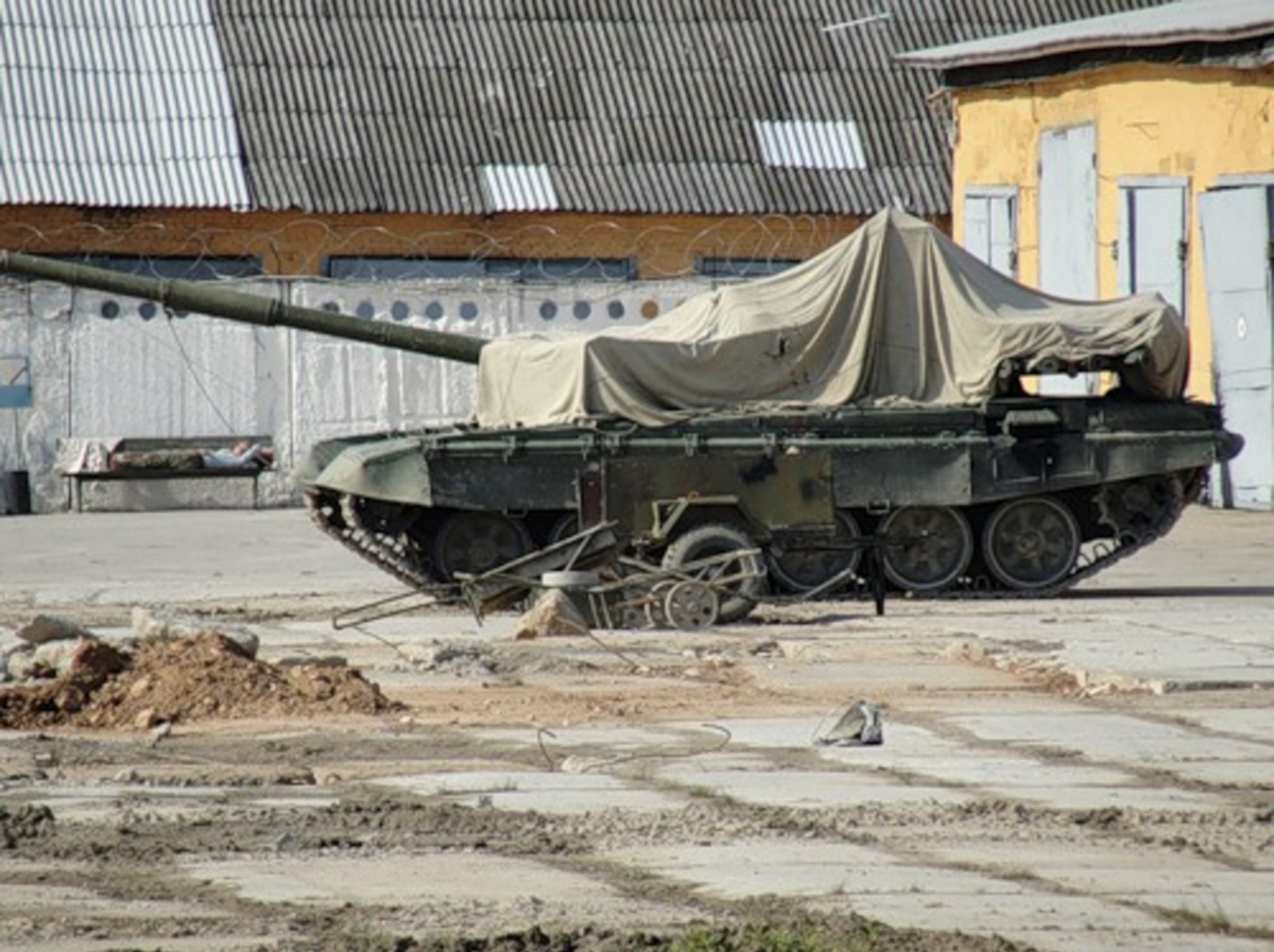 Т90 бурлак. Т-80 С боевым отделением "Бурлак". Т-80м с боевым отделением "Бурлак". Модуль Бурлак т-90.