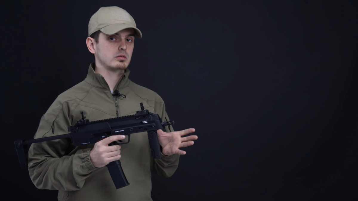 Обзор AEG MP7 от VFC - Привод для игры с коробки? | Страйкбол - Red Army  Airsoft | Дзен