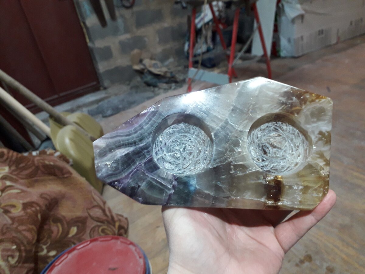 Это уже с отверстиями под приборы в не большой шлифовкой