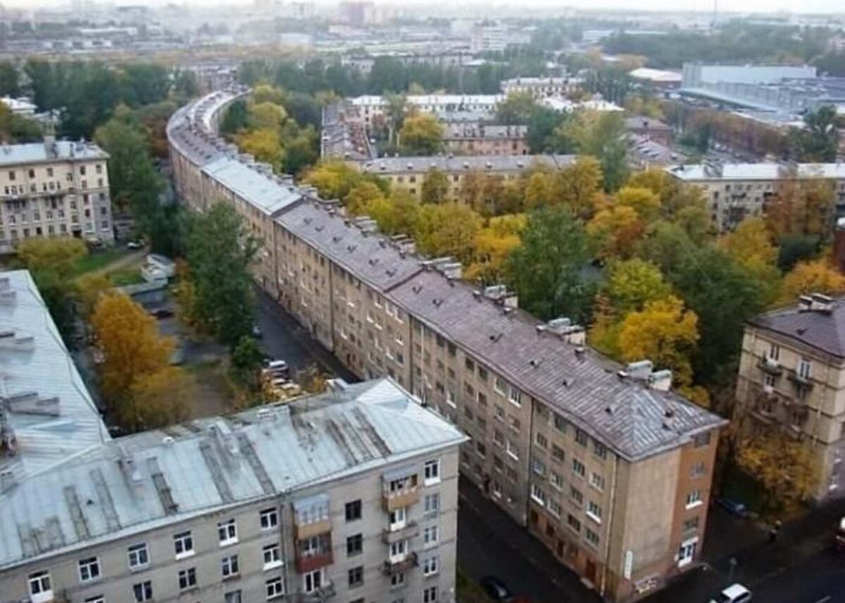 длинный дом в москве