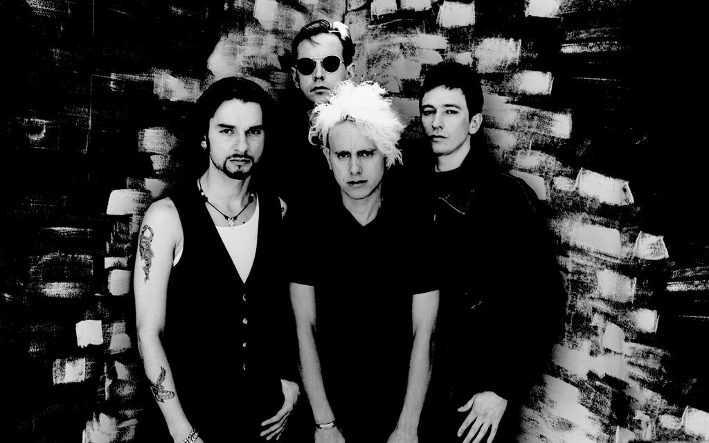 Рок-группа Depeche Mode в период «Songs of Faith and Devotion».