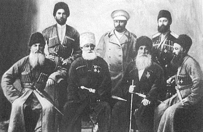 А это фото того же периода с изображением осетин. Сайт kavkaz-uzel.eu