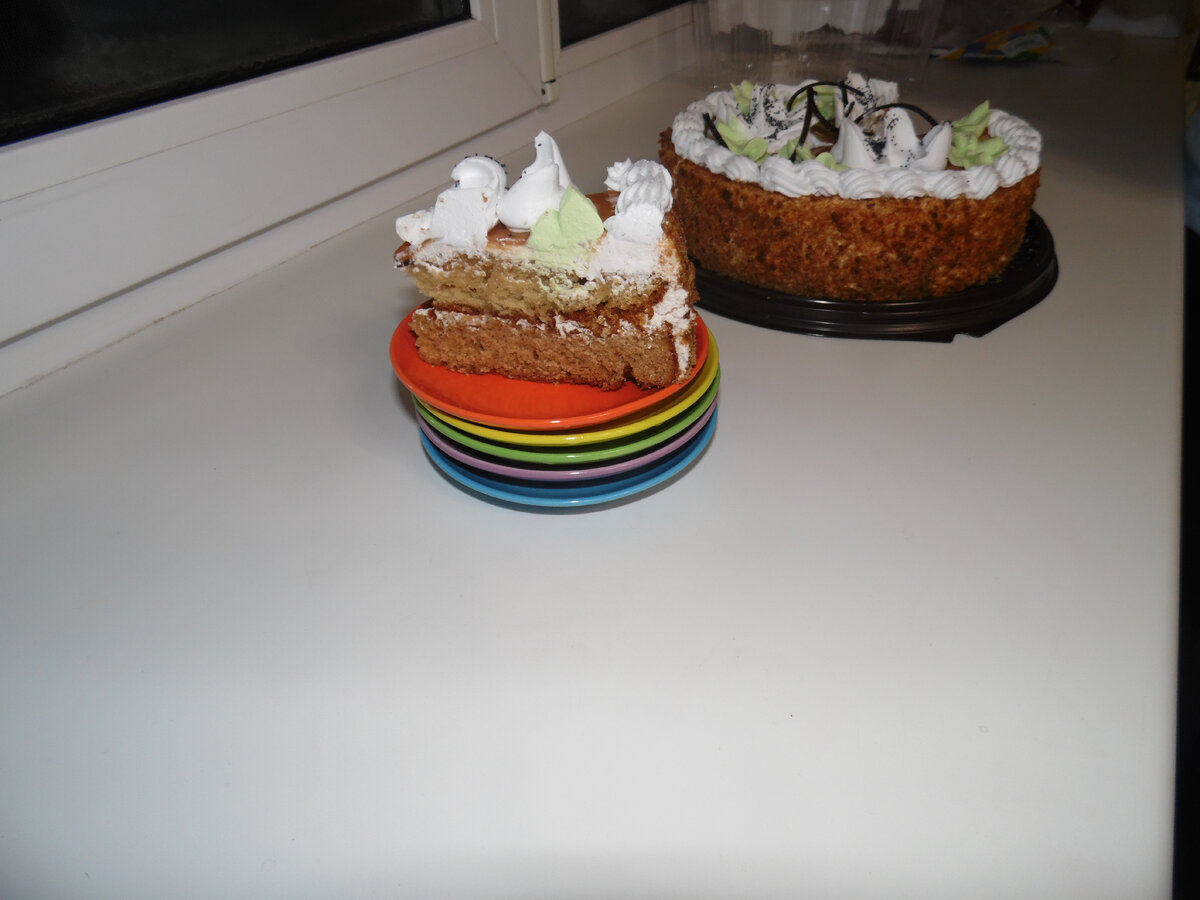 Маленький кусочек дохода на первых порах самый вкусный как этот торт