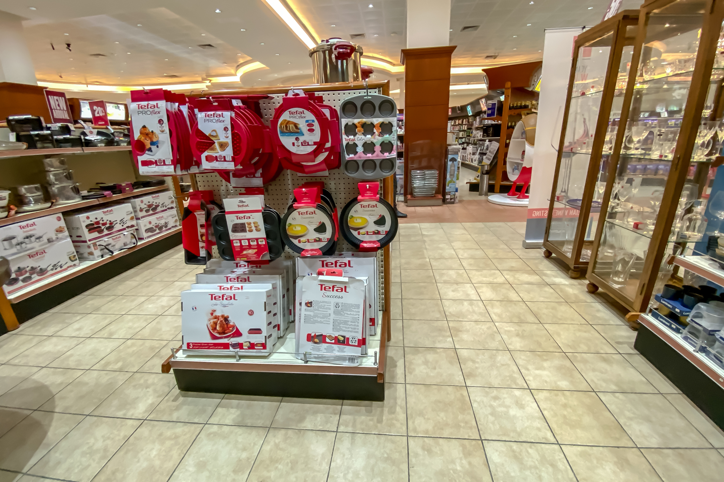 DutyFree на сирийской границе. Довольно своеобразный3