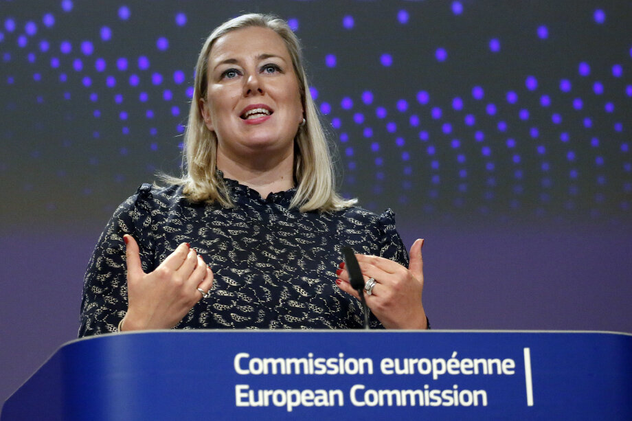 Комиссар Европарламента Ютта Юрпилайен: «Наш вклад в развитие такой же, как и в Китае, но способы разные: Пекин кредитует, а мы предоставляем финансирование и продвигаем частные инвестиции». Фото: Valeria Mongelli/ZUMA/TASS