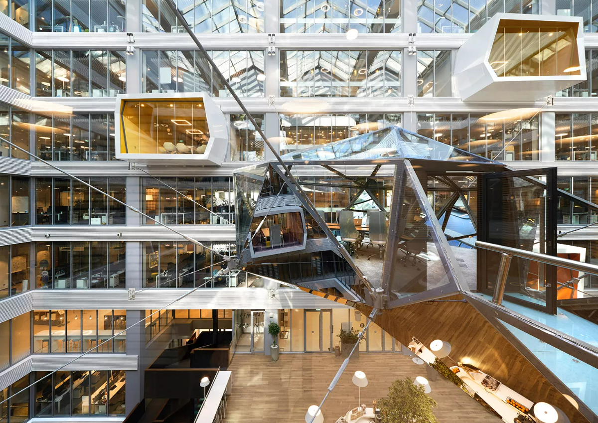 Штаб-квартира Сбербанка и СберТех в Москве. Источник: INTERIOR+DESIGN