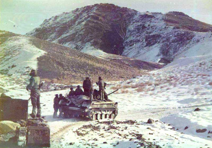 Афганистан 1983. Афган 1979-1989 Саланг. БМП-2 В афганской войне.