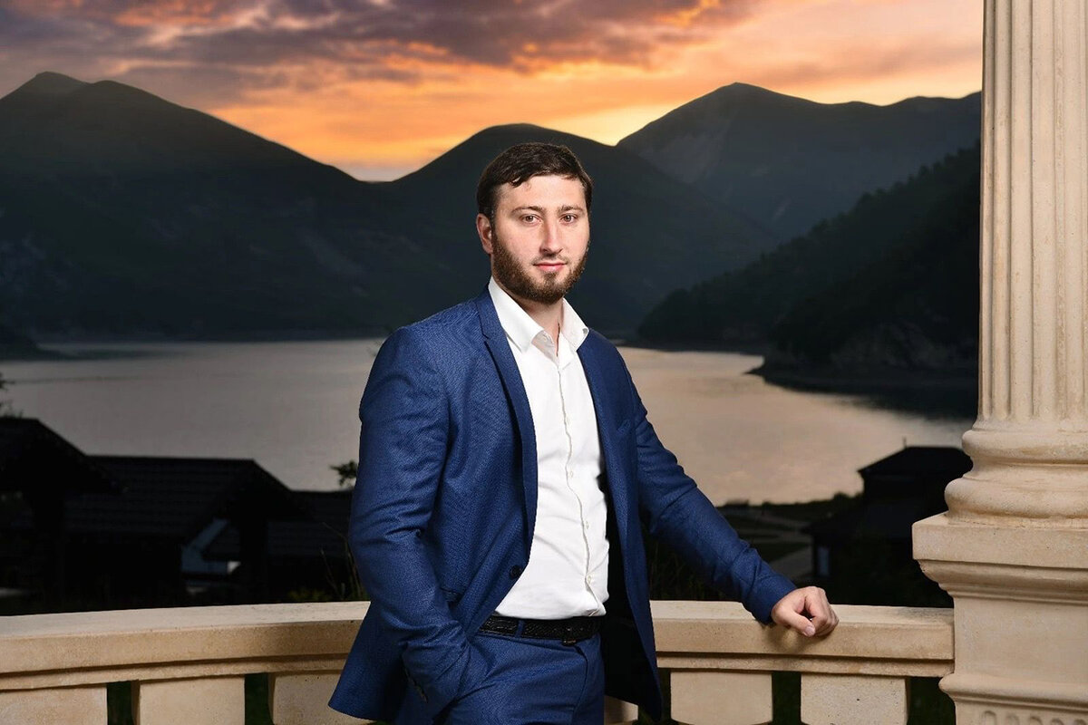 Листайте вправо, чтобы увидеть больше изображений