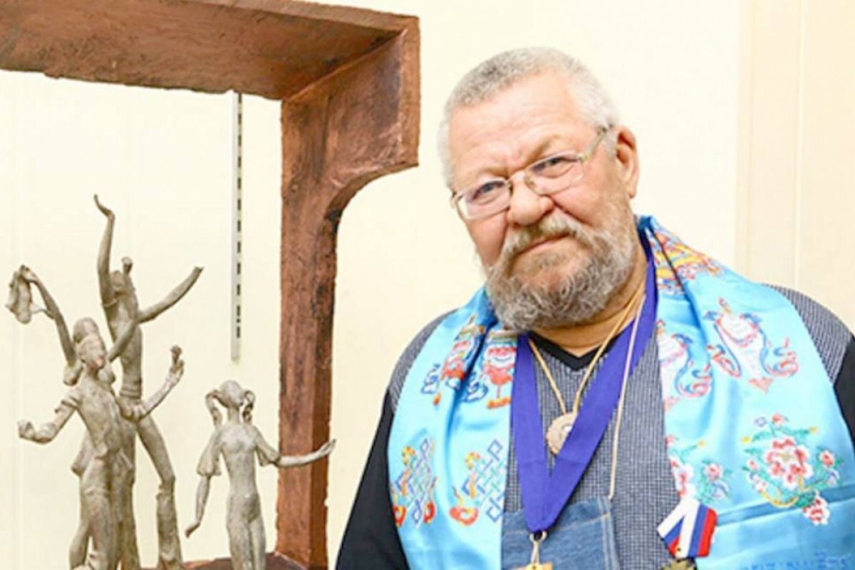    Умер известный иркутский скульптор Евгений Скачков