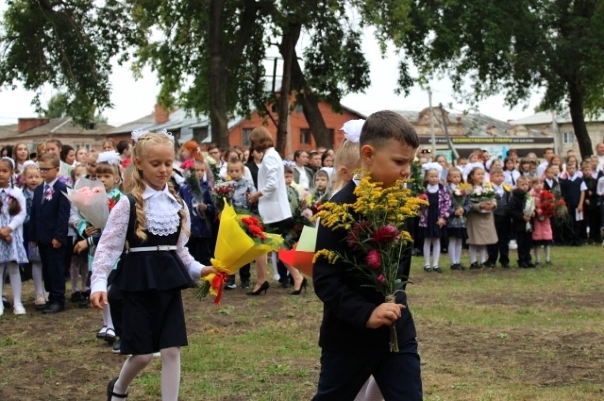    В Новосибирске школа набрала 15 первых классов
