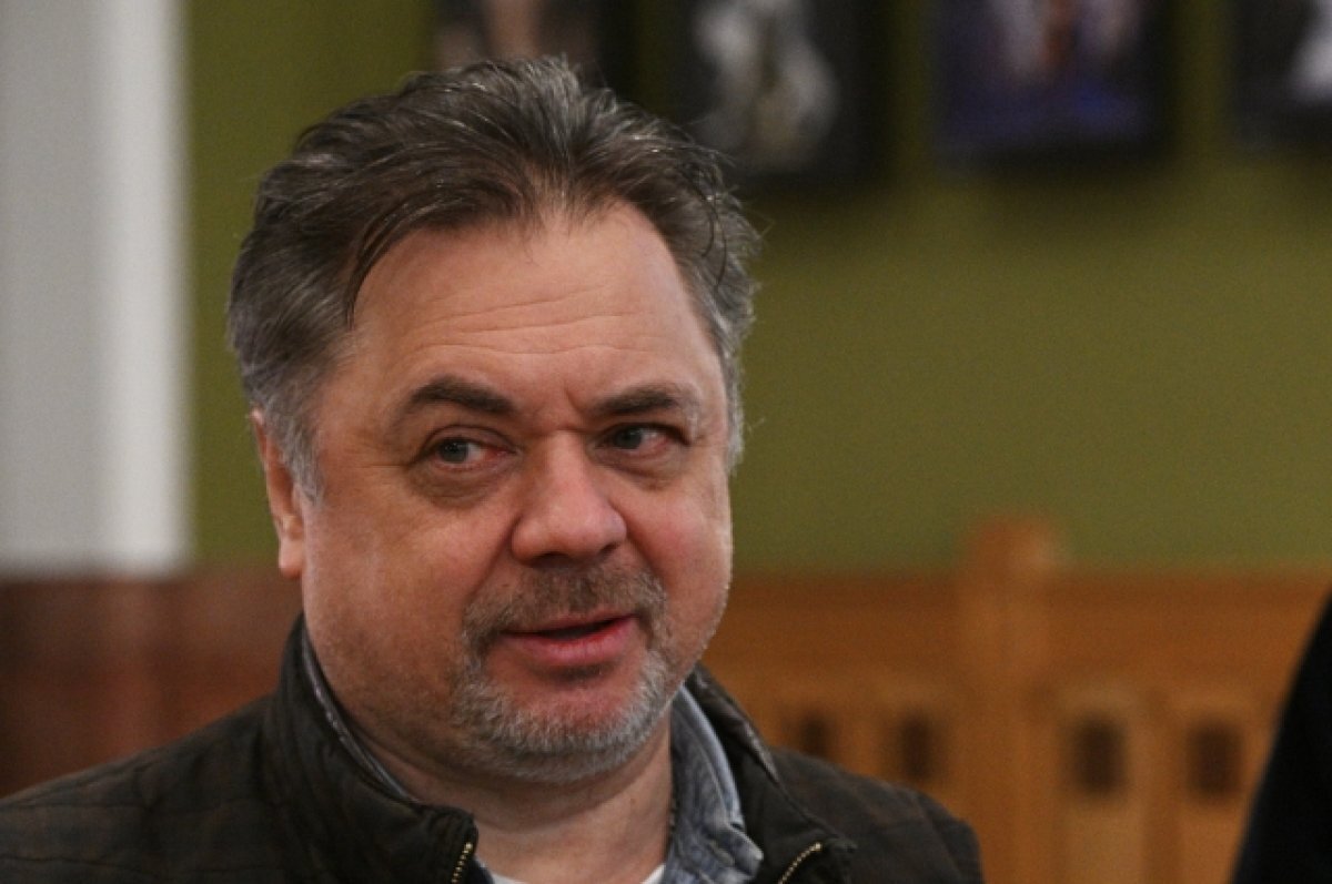    Актер «Ленкома» Андрей Леонов передал личный автомобиль военным в зоне СВО