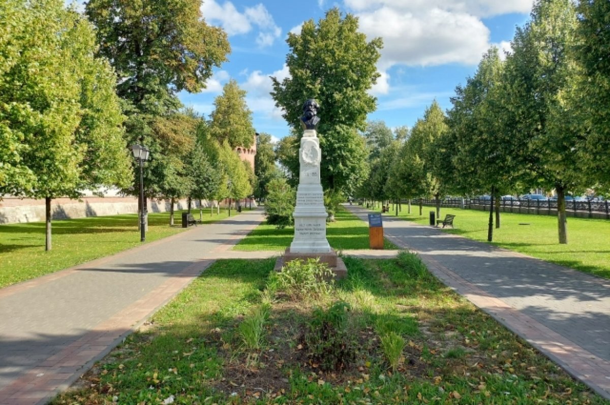   В Туле завершена реставрация бюста Карла Маркса