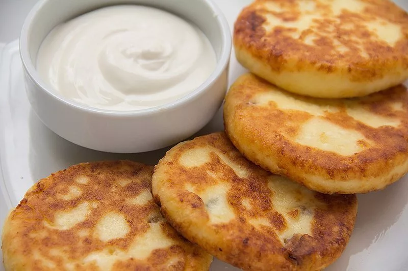 Свои сырники не зафотала: быстро съедали))) ЯндексКартинки