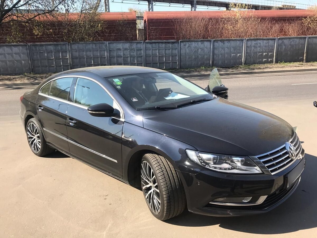 Volkswagen Passat CC. Источник: группа в VK(ссылка на главной странице канала).