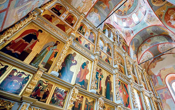     Фрески собора занимают общую площадь 1080 квадратных метров.