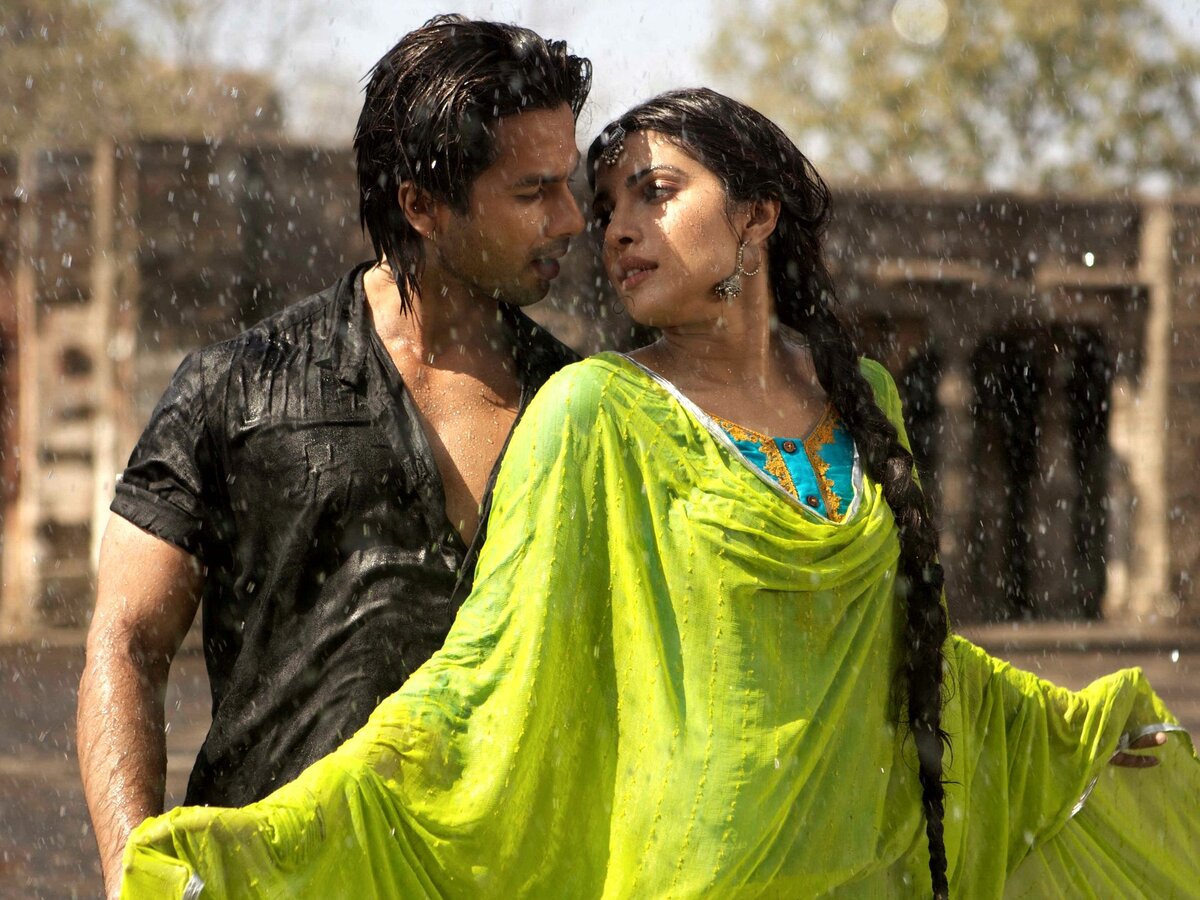 Не стоит совершать таких поступков, которые потом будет мучительно больно вспоминать.