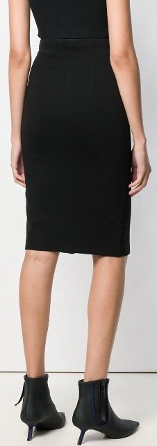 Черная юбка-карандаш