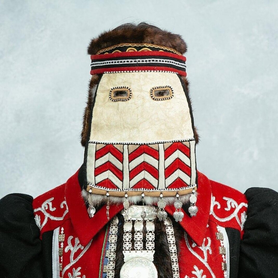 Убранство якутской невесты