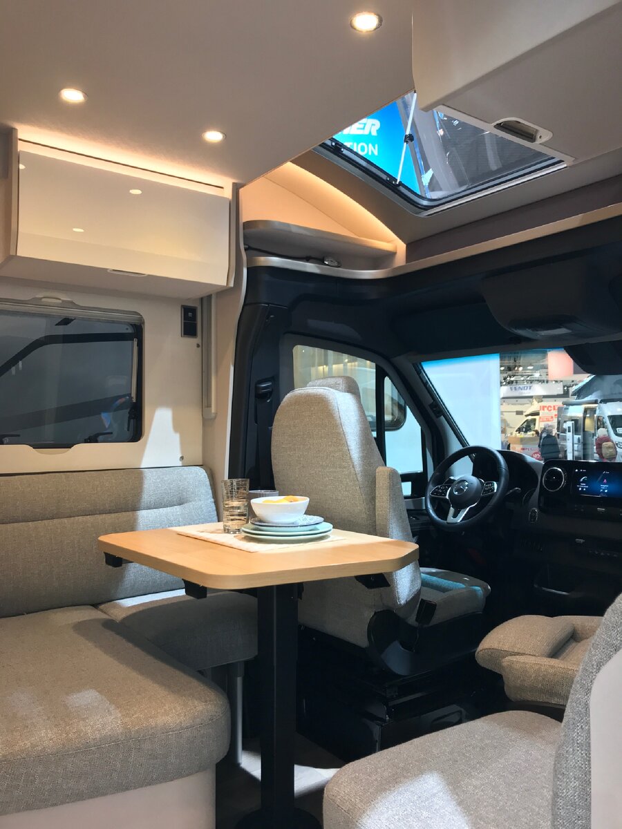 РђРІС‚РѕРґРѕРј Hymer Tramp s 680