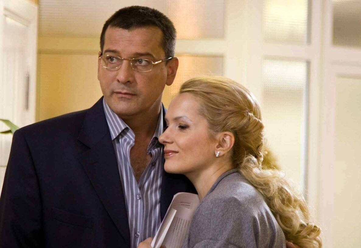 Ярослав Бойко и Мария Порошина в сериале "Всегда говори всегда".