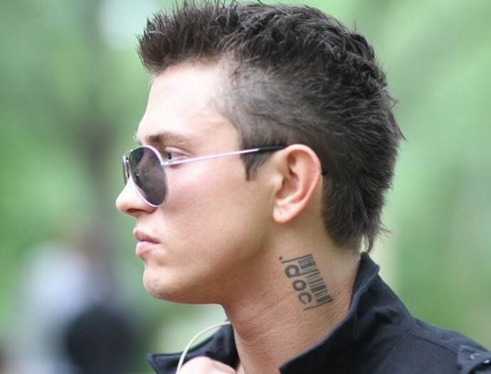 Тату на шее Павла Прилучного.