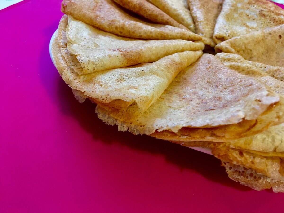 Можно ли блины из ржаной муки. Ржаные блины. ржаные блины названия. ржаные блины на урале. ржаные блины гастроном.