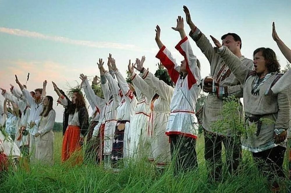 Народ рук. Славянское неоязычество родноверие. Сектанты язычники. Славянские секты. Славяне родноверы.