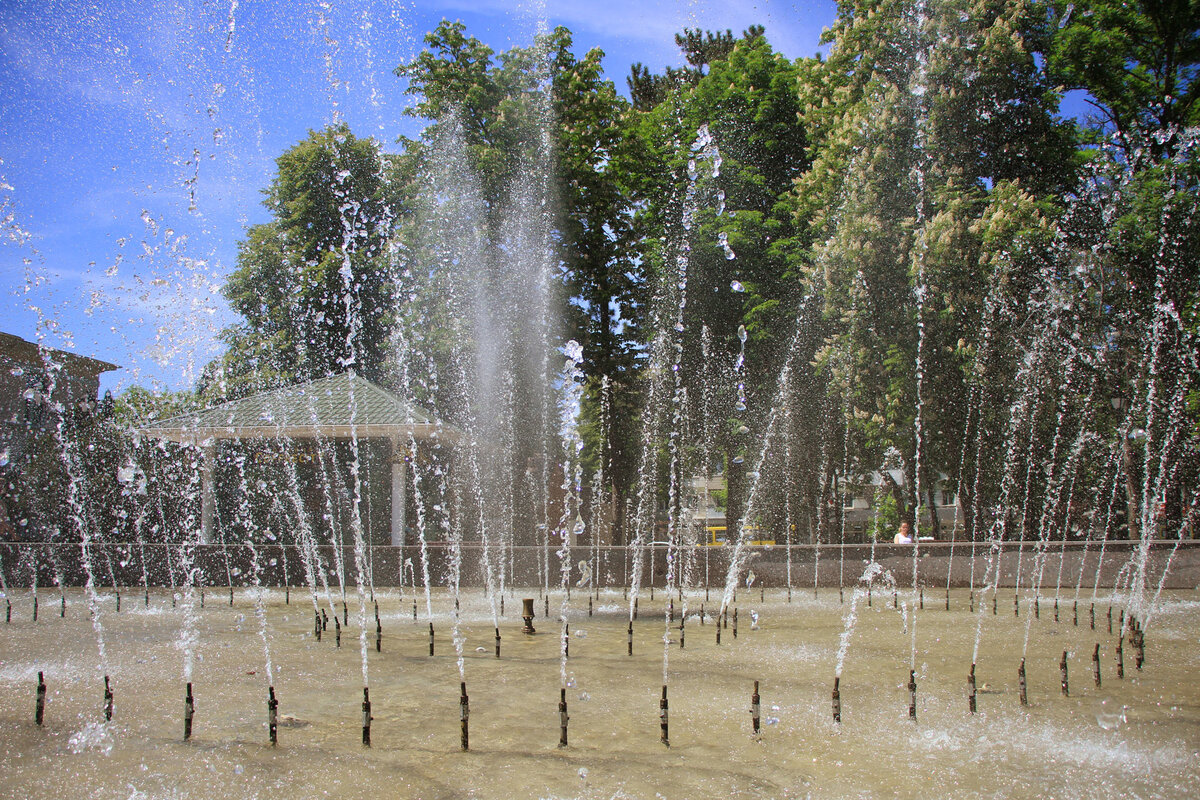 Фонтан в сквере Тренева / Фото: администрация Симферополя