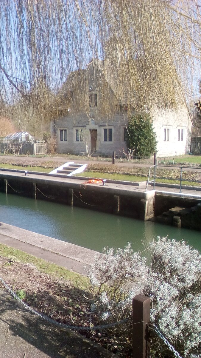 Это пристань, а не наш домик