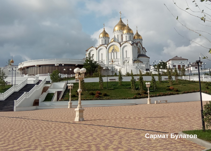 Кафедральный Андреевский собор