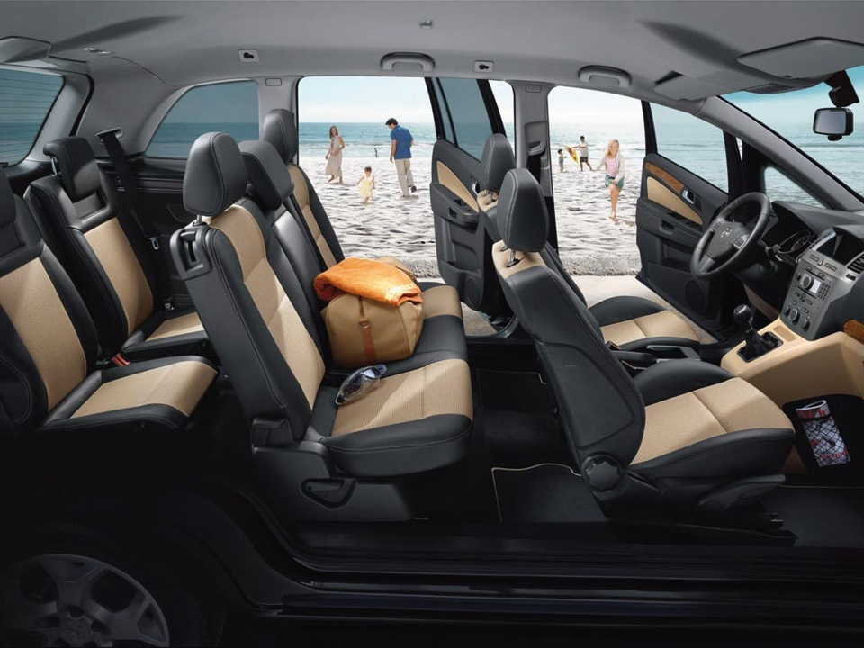 Opel Zafira семиместный