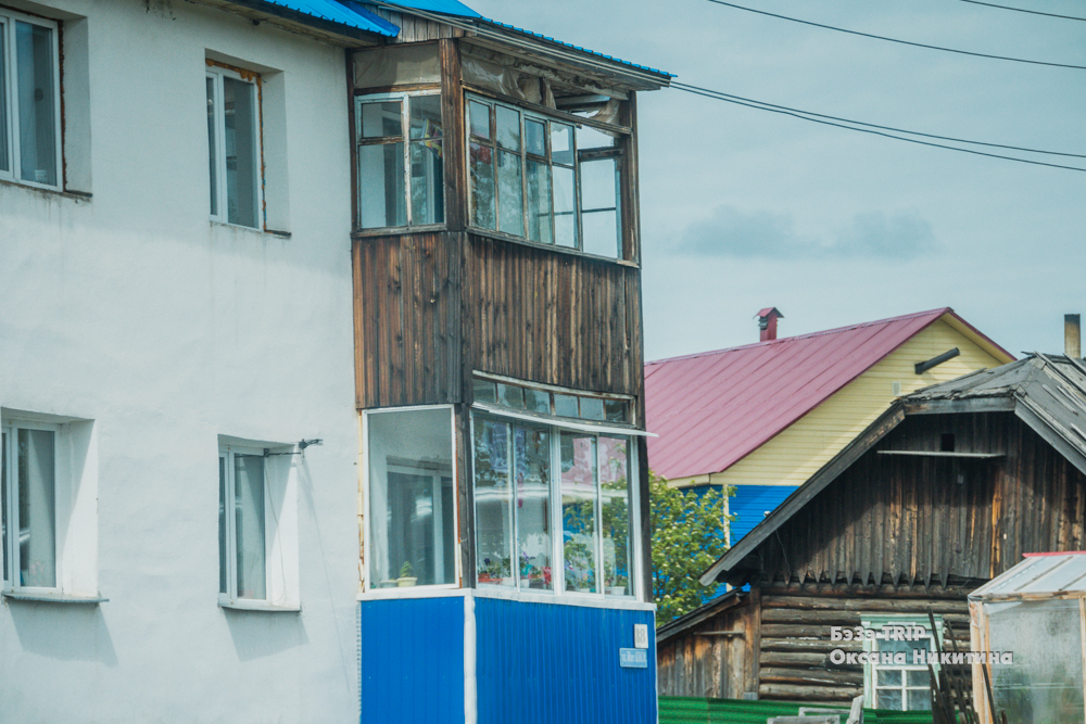 Здесь живут, в основном, русские и этот район отличается от других в Якутии. Как там выглядит жилье? (ч.2)6