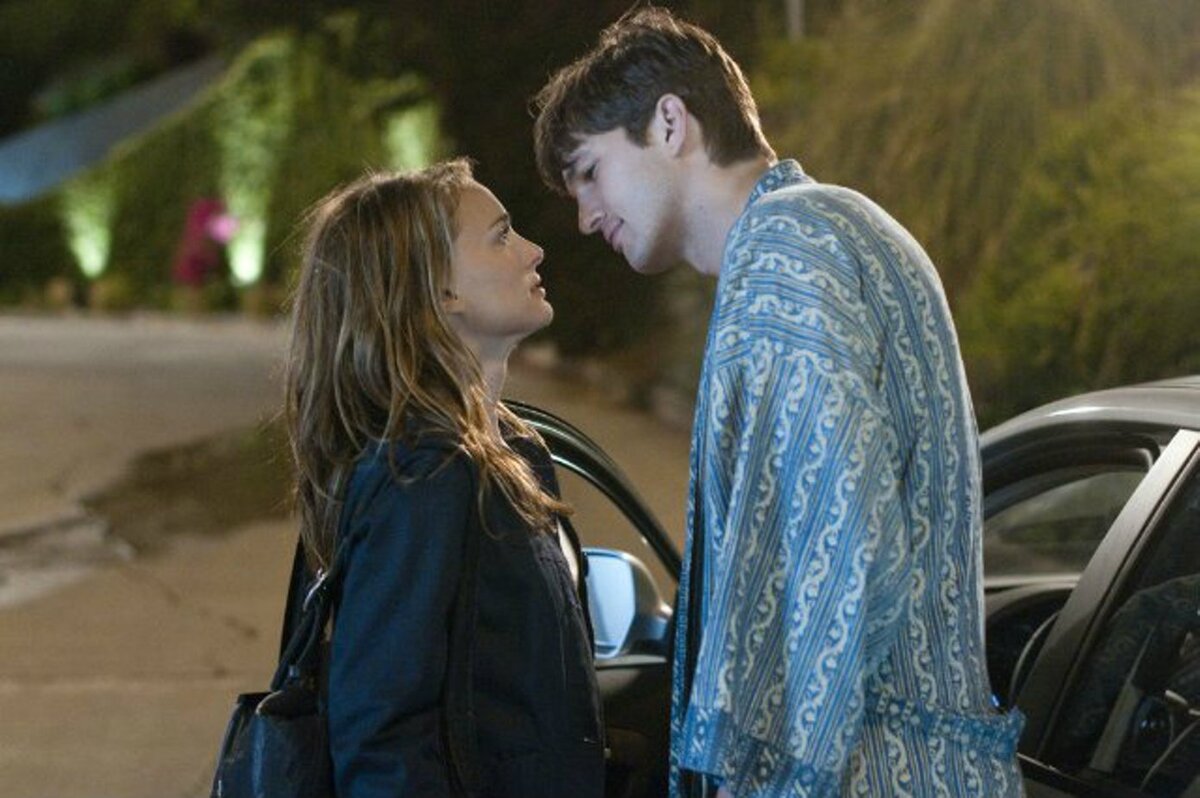 Кадр из фильма "Больше чем секс" 2011