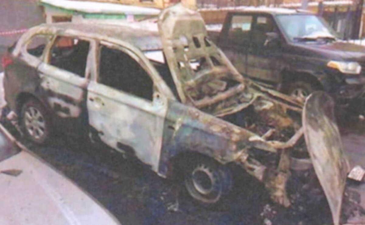 Миноритарных акционеров избивают в судах, а их адвокатам угрожают, сжигают автомобили. Фото: МГ