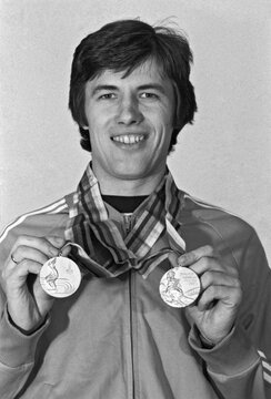 Пятиборец, ставший самым молодым победителем Олимпиады, а затем выигравший медаль Игр спустя 12 лет и допинговую дисквалификацию