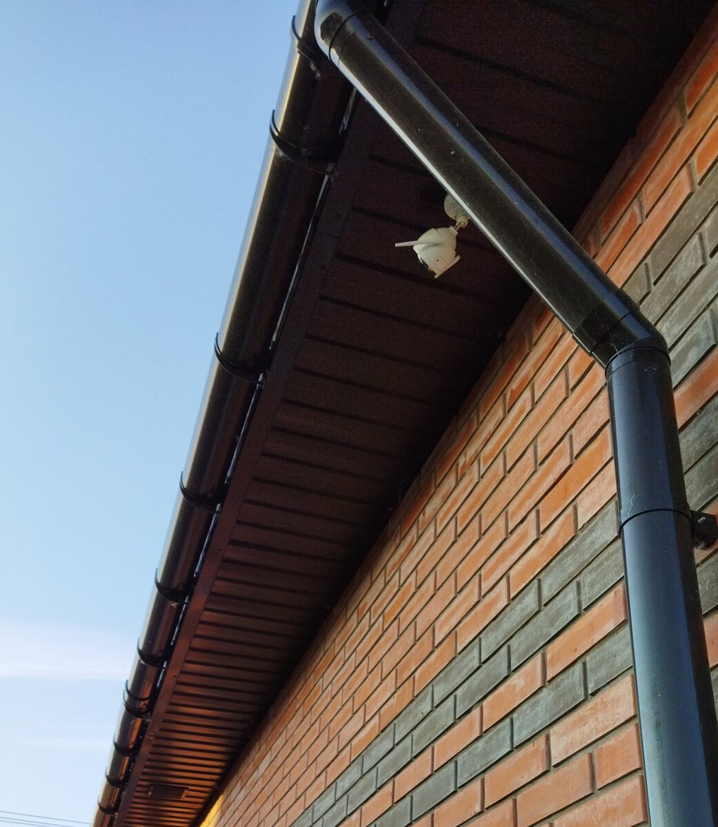 Вот так выглядит установленная камера