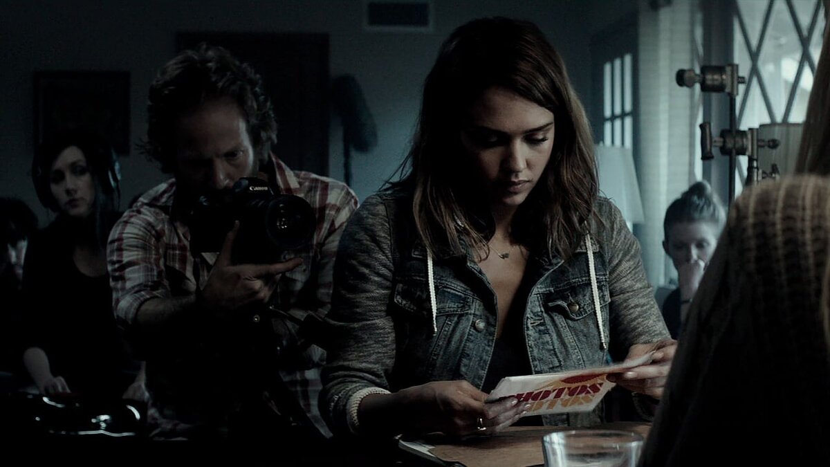 Вуаль 2015. Вуаль 2015. Вуаль 2015. Мириам леоне дама. Картинки седой мужчина обнимая берёзу видит свою маму.