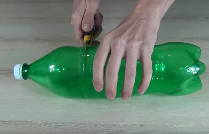 Делаем ловушку для мух из пластиковой бутылки своими руками