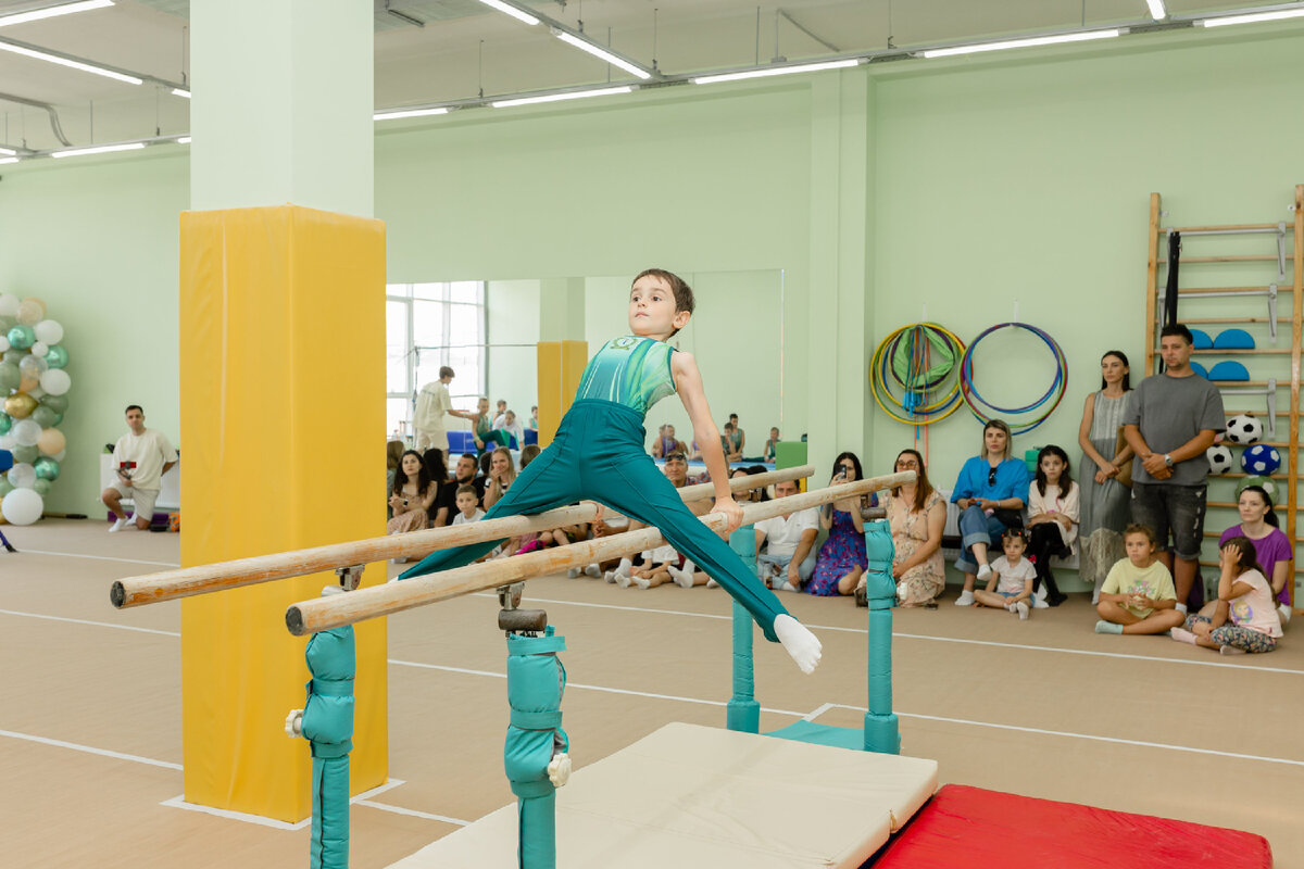 Гимнастический центр на Кулакова