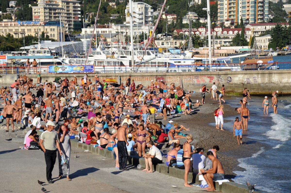    С сезоном справились.