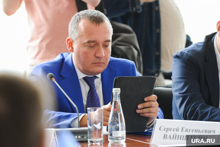   Проект супруги Вайнштейна был одобрен 12 сентября