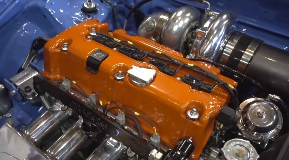 Источник: https://mag-option.ru/staryj-honda-civic-prokachali-do-1-000-l-s/