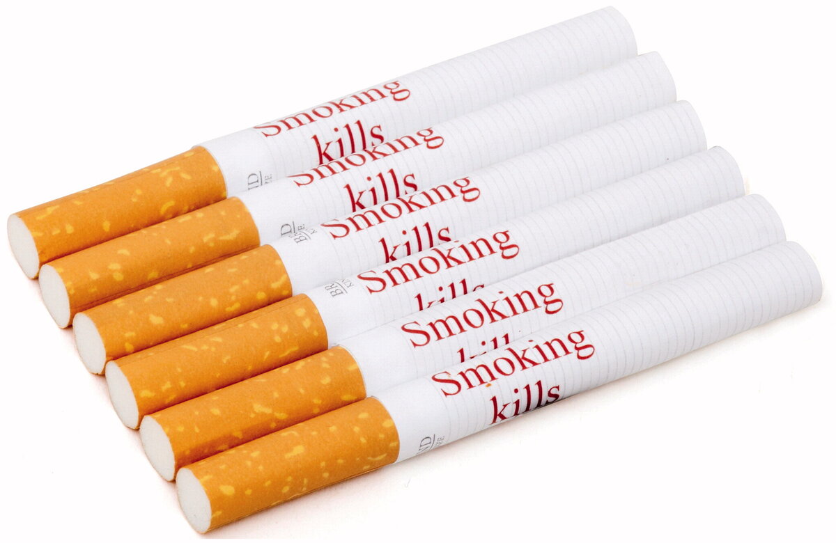 Надписи о вреде курения - прямо на сигаретах. Что скажете?