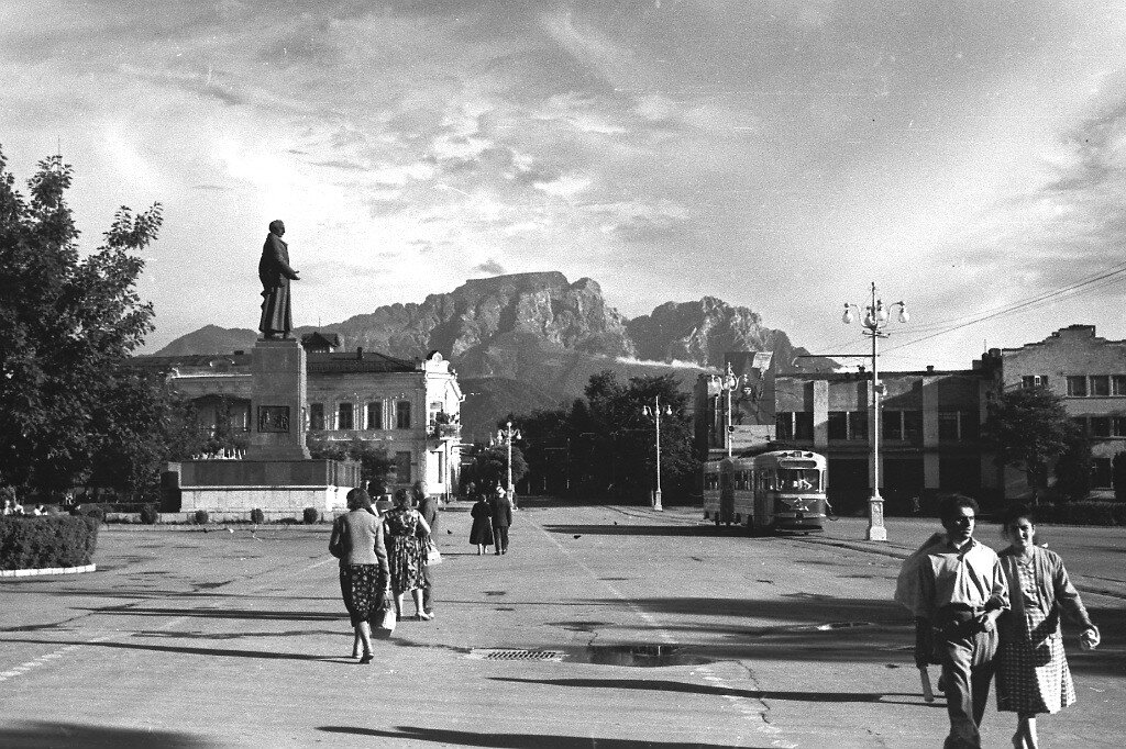 Владикавказ 1942 год фото