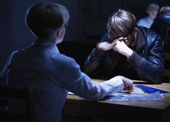 как проходит допрос