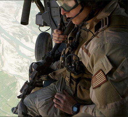 Вы готовы противостоять стрессу и встряскам этого сумасшедшего мира? А ваши часы? Поколение победителей выбирает G-Shock!      Страна  восходящего солнца знает, каким будет предстоящий день и век раньше  всех. Японцы, как всегда, опережают время. Они хорошо изучили три  основных слагаемых успеха настоящего и будущего: точность, смелость и  стрессоустойчивость.     Суперточные, сверхнадежные, ультрапрочные и мультифункциональные! При всех своих «космических» характеристиках часы имеют вполне «земную» цену и запоминающийся футуристический дизайн .   